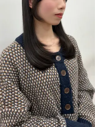 セミロング nok所属・レイヤー/ベージュ/ どますず🌺のヘアスタイル