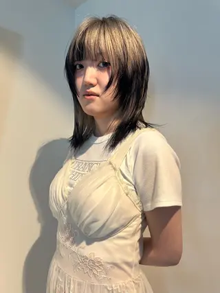 ミディアム カラー ヘアアレンジ 🎀オイダイラ モモカ🎀のヘアスタイル