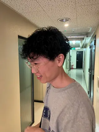 ショート パーマ メンズ 彩葉/ブリーチ/ カットモデル栄・伏見のヘアスタイル