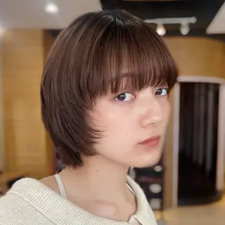 ショート カラー 顔まわり/レイヤー/ 透明感/まいな🥨のヘアスタイル