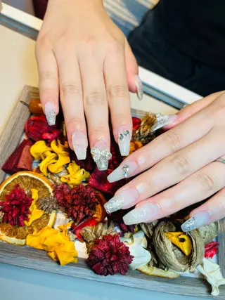 ネイル Brodia nailsのネイルデザイン