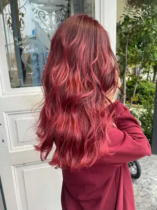 ロング カラー 渡辺 瑠美のヘアスタイル