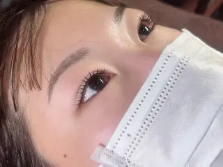 マツエク・マツパ putihTidur 二村乃愛の眉毛・アイブロウイメージ