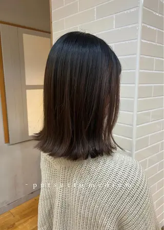 ミディアム natsu/梅田 /透明感/艶髪のヘアスタイル