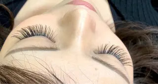 マツエク・マツパ Total beauty La Fleur所属・ikeda midoriのマツエク・マツパデザイン