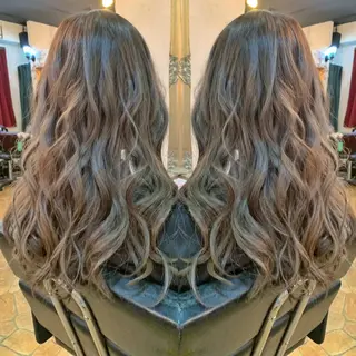 カラー アンフィーヘアー所属・amphihair 高橋祐也のヘアスタイル