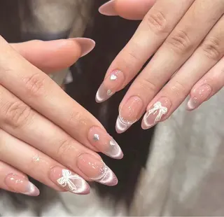 ネイル Tira Nailのネイルデザイン