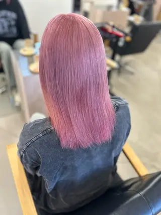 ミディアム カラー noa  🦋 ブリーチ/暖色のヘアスタイル