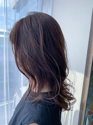 セミロング カラー パーマ モリシュンスケ /レイヤー/髪質改善のヘアスタイル