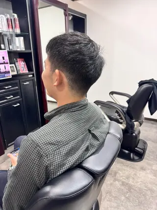 ショート Hair & Refle Deux-Alies所属・庄村 隆志のヘアスタイル