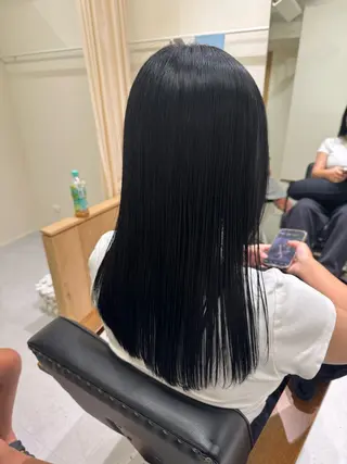 ロング カラー ゆ う あのヘアスタイル
