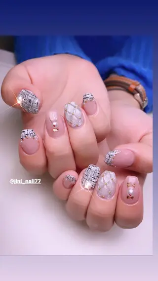 ネイル JINI NAIL所属・ジニ ネイルのネイルデザイン