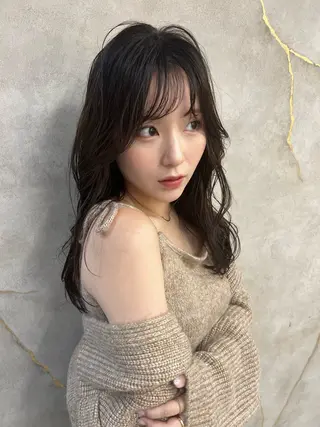 セミロング 韓国レイヤーカット/ 縮毛矯正/羽田航のヘアスタイル