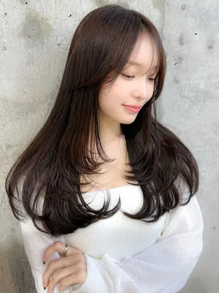 セミロング カラー 新宿/韓国風レイヤー 髪質改善/渋谷直樹のヘアスタイル