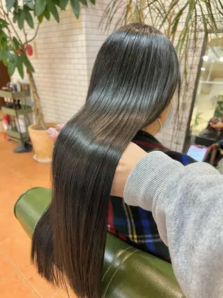 ロング カラー 石井 佑樹のヘアスタイル