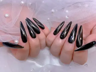 ネイル UMI ネイルサロン新宿🎀のネイルデザイン