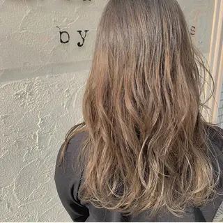 ロング カラー 髪質改善色素改善特化 keiのヘアスタイル