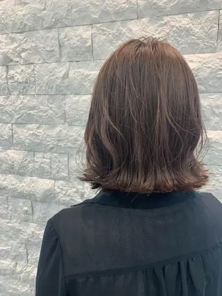 ミディアム カラー EARTH 福岡天神赤坂店のヘアスタイル