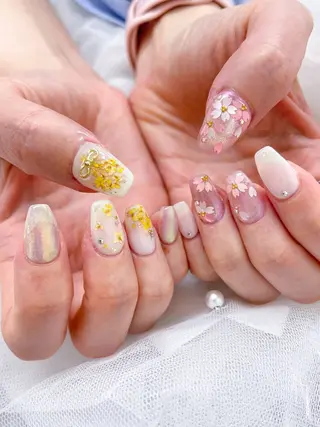 ネイル 五十嵐 美智のネイルデザイン