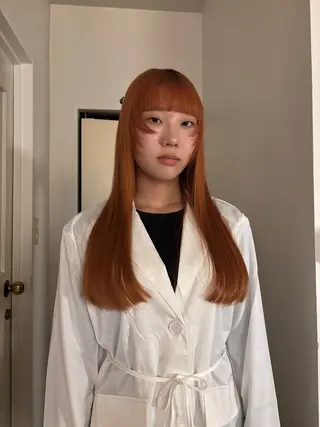 セミロング musiiik saya/今泉のヘアスタイル