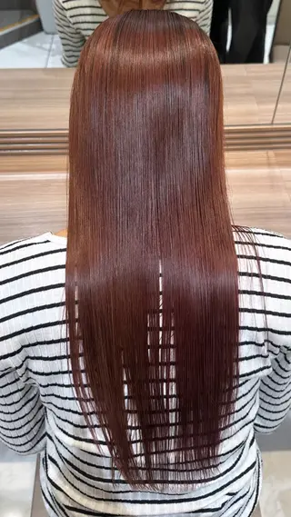 ロング カラー 冨樫 沙良のヘアスタイル