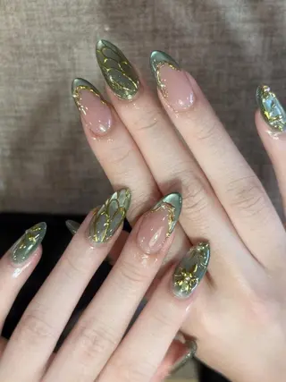 カラー AIN Nailのネイルデザイン