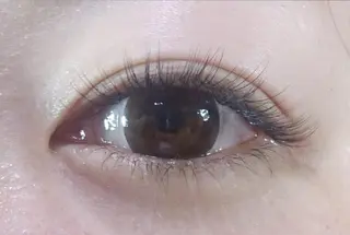 マツエク・マツパ nailatelier nijiiro.所属・nijiiro🌈 サトウのネイルデザイン