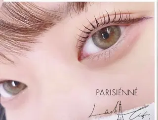 マツエク・マツパ TIARA by emi+/まつ毛パーマ/眉毛パーマ/LEDマツエク/ネイル所属・Tiara 練馬店 airi.🎀のマツエク・マツパデザイン