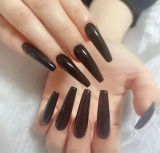 ネイル &ME ネイルサロンのネイルデザイン