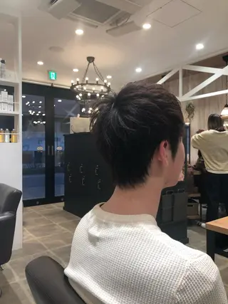 ショート メンズ 鈴村 大介のヘアスタイル