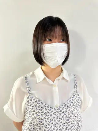 ショート カラー 篠崎 佑季のヘアスタイル