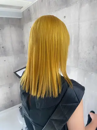 セミロング カラー ヘアアレンジ メンズ のん🎀ハイトーン/ レイヤーカット🐳のヘアスタイル