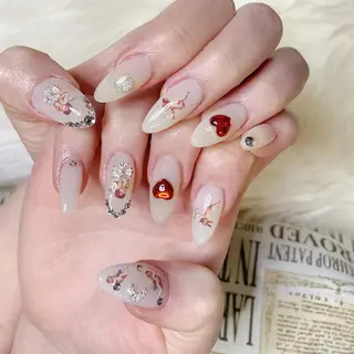 ネイル NOIROUGE所属・NOI ROUGEのネイルデザイン