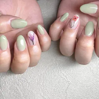 ネイル 山田 貴子のネイルデザイン