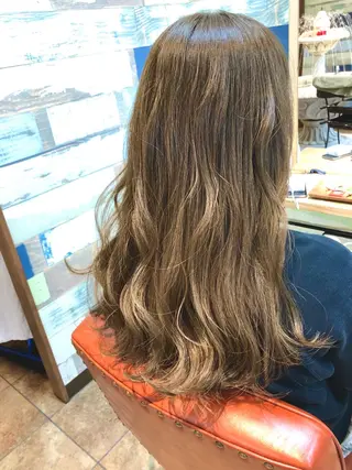 カラー 透明感カラー⭐️ 田嶋麗奈のヘアスタイル