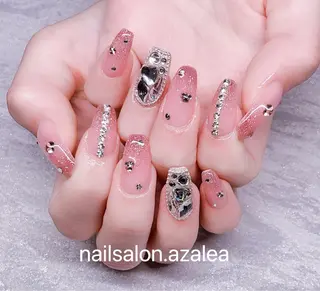 ネイル R inのネイルデザイン