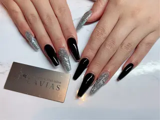 ネイル LAVIAS【 ラヴィアス】yunoのネイルデザイン