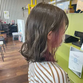 カラー 嶋岡 乃愛のヘアスタイル