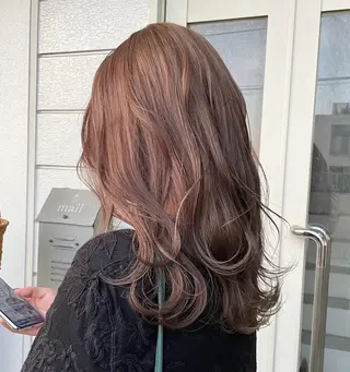 セミロング カラー ヘアアレンジ アヤノ/ 似合わせカット✂️のヘアスタイル