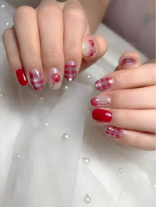 ネイル 黒瀬 奈津季のネイルデザイン