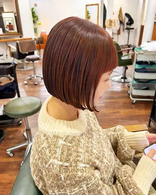 ショート カラー 江原 彩華のヘアスタイル