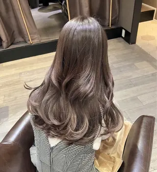 ロング カラー Grand Link所属・長井 陽菜のヘアスタイル