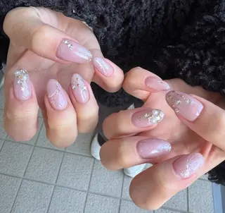 ネイル Lililas サロン&スクールのネイルデザイン