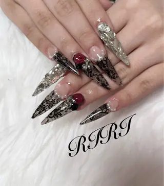 ネイル riri オーナーのネイルデザイン