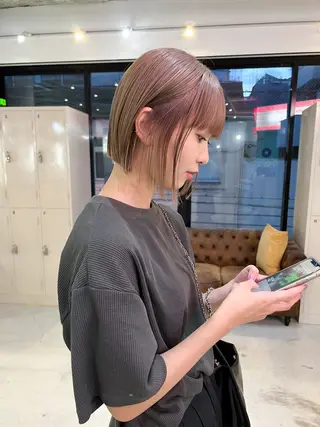 ショート カラー トレンドボブ /ミリヤのヘアスタイル