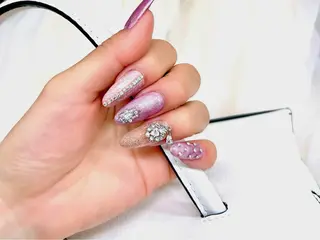 ネイル ONIKA Nail 青山通り店所属・ONIKA Nail 表参道A4徒歩2分のネイルデザイン