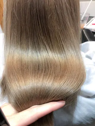 セミロング みつゆ 表参道/原宿のヘアスタイル