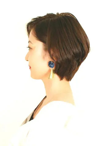 ショート 🇰🇷透明感×ハイ トーン🌟tomoのヘアスタイル