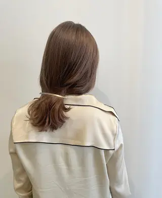 ミディアム 渋谷 留菜のヘアスタイル