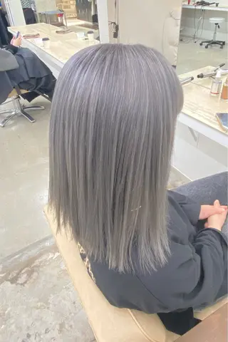 ミディアム BOB🌟ハイトーン /ブリーチ/TAKUのヘアスタイル